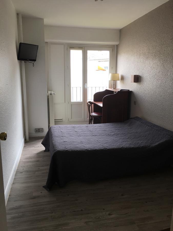 Firmhotel Le 37 Firminy Bagian luar foto